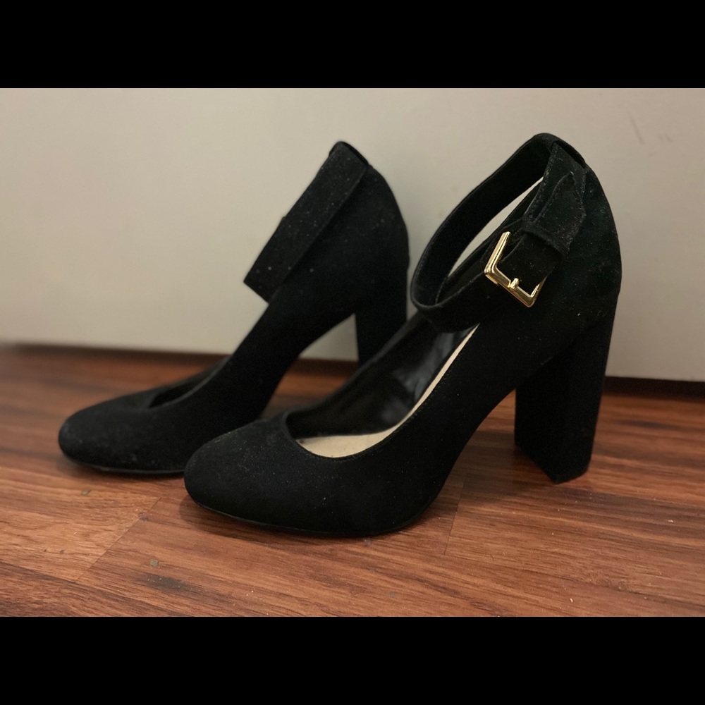 Nine West Heel